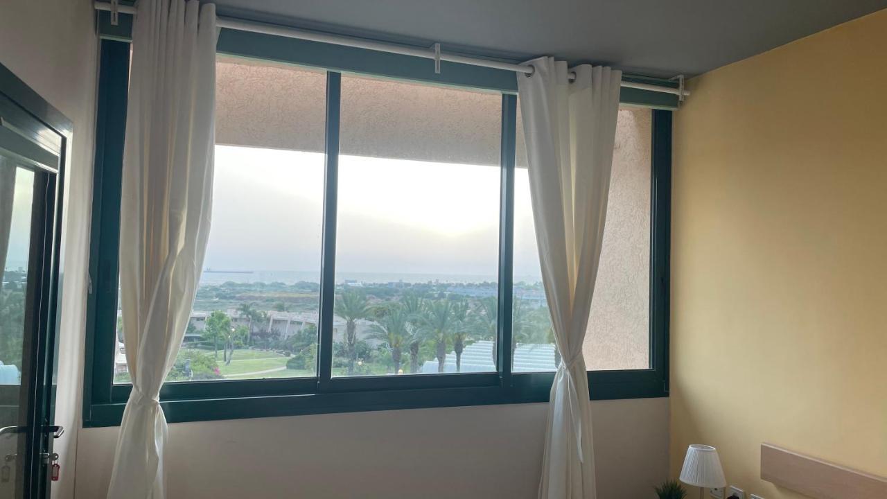 קיסריה נאות גולף- Oren Apartment Екстер'єр фото