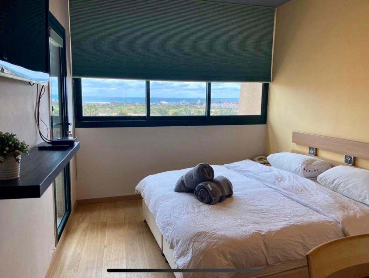 קיסריה נאות גולף- Oren Apartment Екстер'єр фото